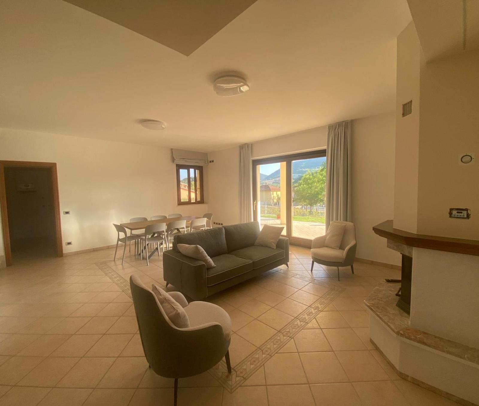Casa Vacanze La Villa جينجا المظهر الخارجي الصورة